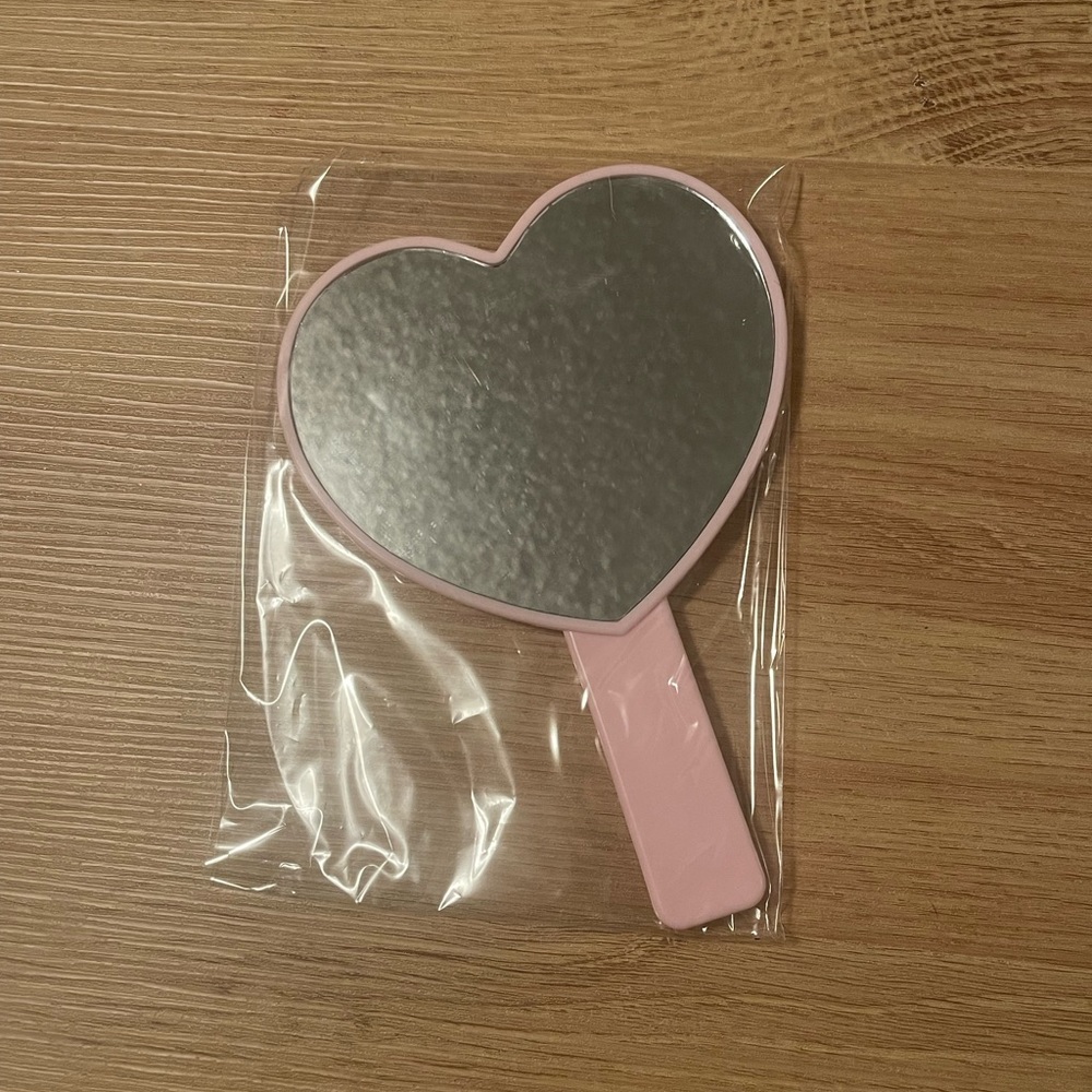 Heart Mirror - Picture 2 of 2